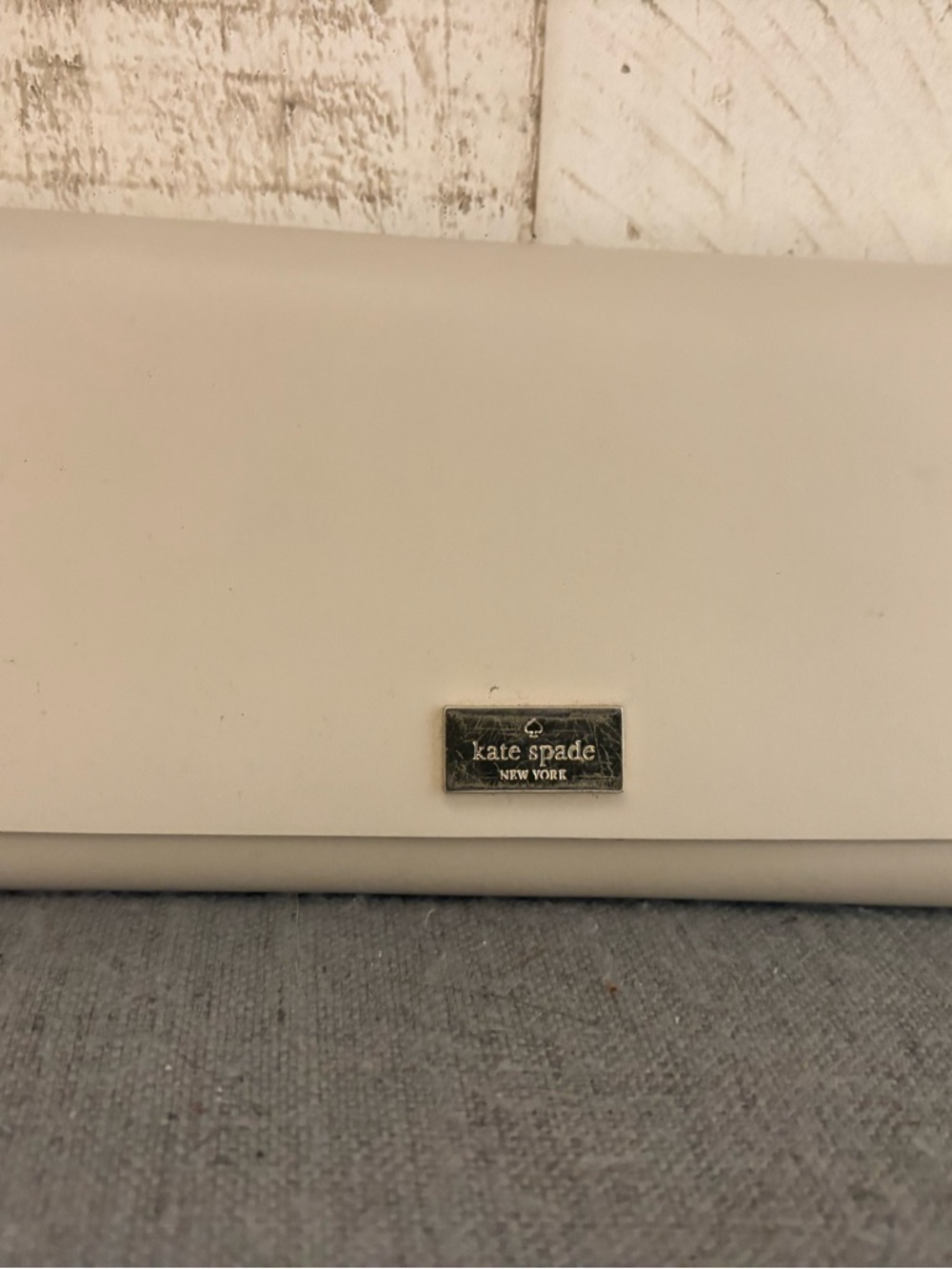 kate spade Cream White Leather wallet with Gold Plaque